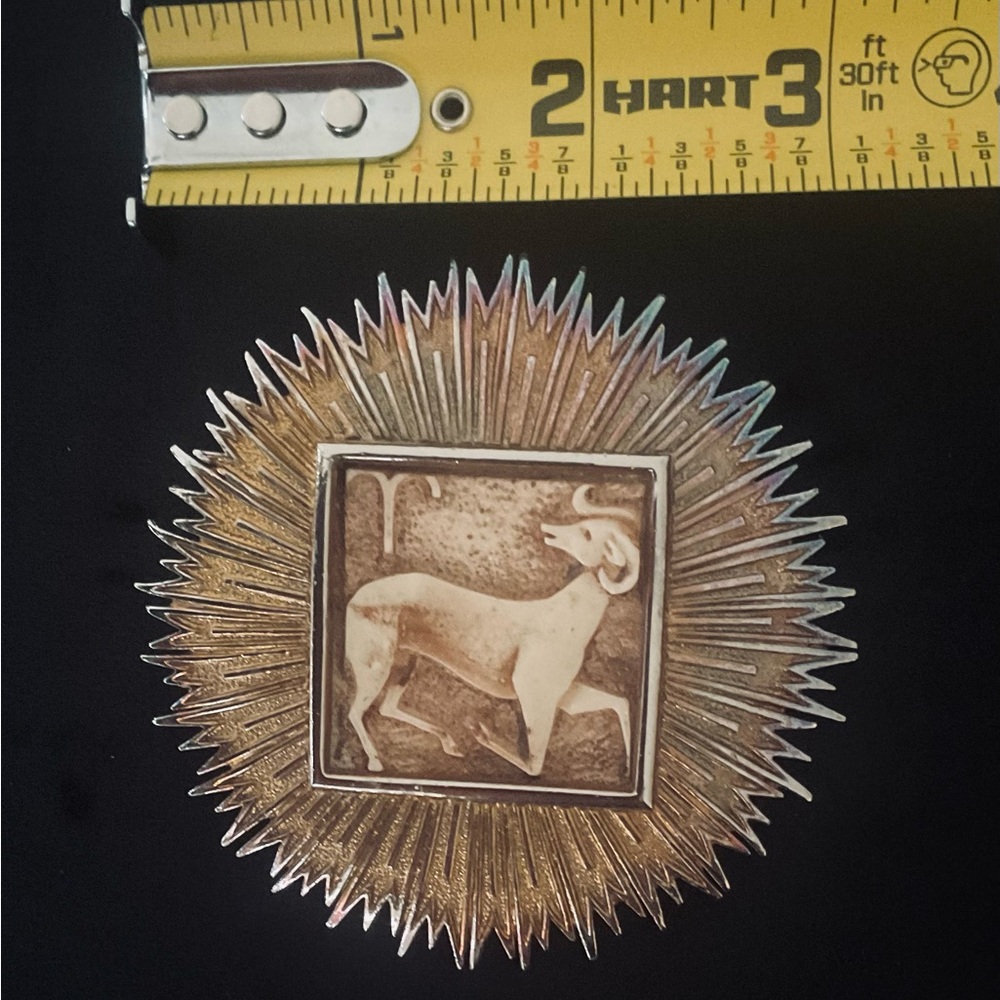 #80 Vintage Brutalist Luca Razza Zodiac Pendant Aries - Picture 3 of 3